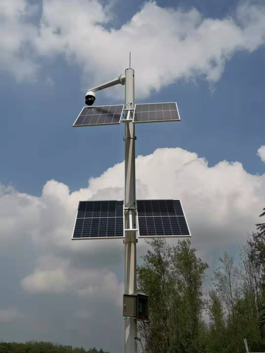 太陽能監(jiān)控供電系統(tǒng) 太陽能監(jiān)控供電系統(tǒng)